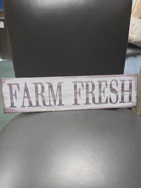 Barnyard Designs Farm Fresh Metal Sign